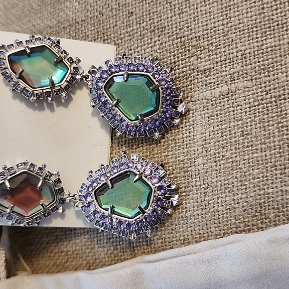 Kendra Scott ARIA Dichroic Glass Rhinestone Chandelier Dangle Clip Earrings NWOT - Picture 7 of 9